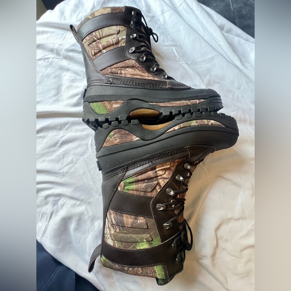Baffin Polar Proven Camouflage Boots with Black Accents